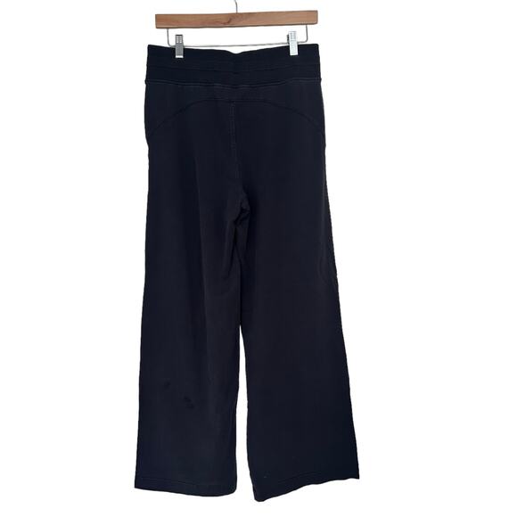 Athleta Black Balance Sweatpants Sz M Style 631950-02 - Picture 6 of 7